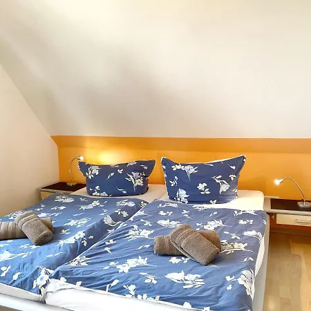 Am Hochzeitsberg 3a - 4 *